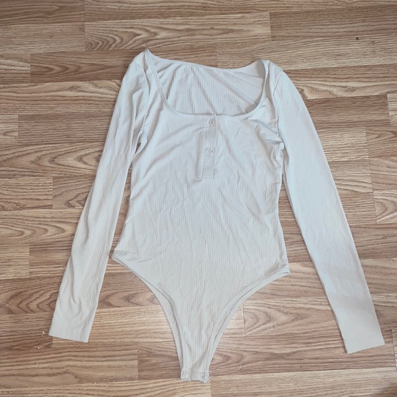 Women’s Long Sleeve Bodysuit - Picture 1 of 2